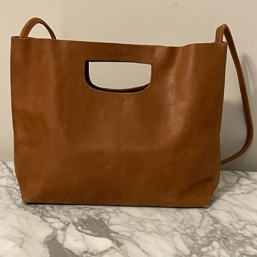 Able Leather Tote